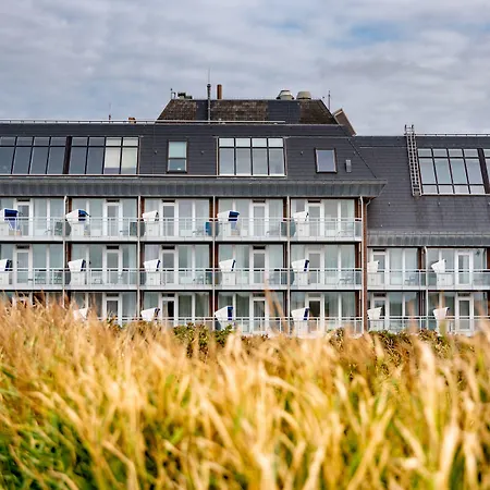 Wyn. Strandhotel Sylt-2